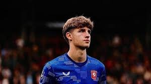 为什么连赢后更容易错（为何连胜后更易出错）