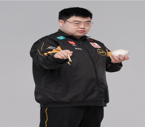 双足无明显
